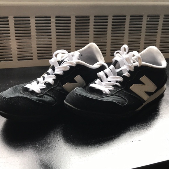 new balance 402